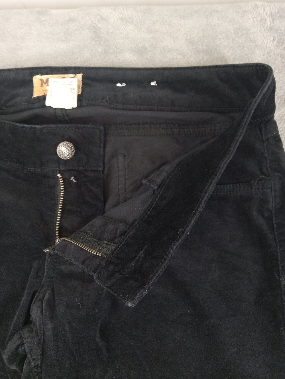 Mudd Women's Black Corduroy Straihgt Jeans Size 11 - Picture 6 of 11